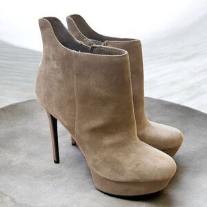 Jessica Simpson Tan Suede Platform Ankle Boots